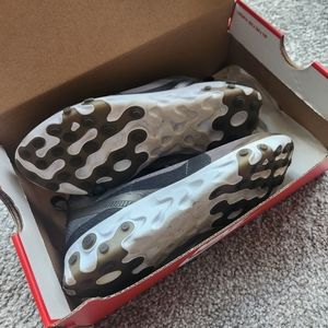 Nike Element React 87